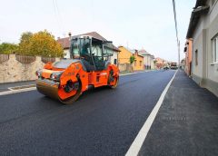 Patru străzi din Turda, în plin proces de modernizare! Unde au început lucrările de asfaltare și pe ce artere se construiesc ziduri de sprijin